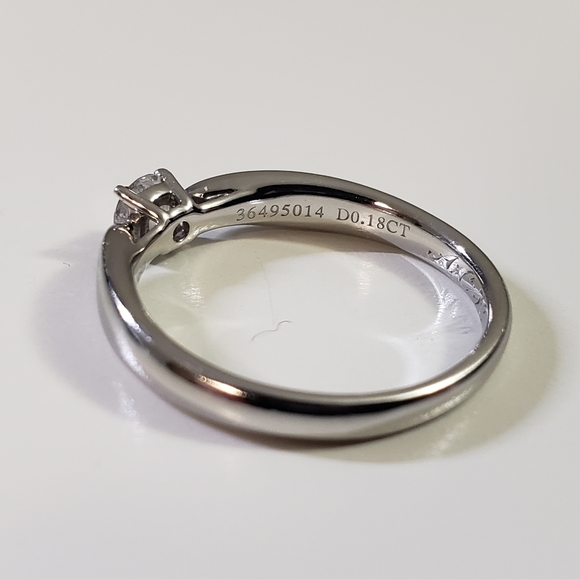 0.18 CT Tiffany & Co Diamond Harmony Ring - Picture 11 of 12